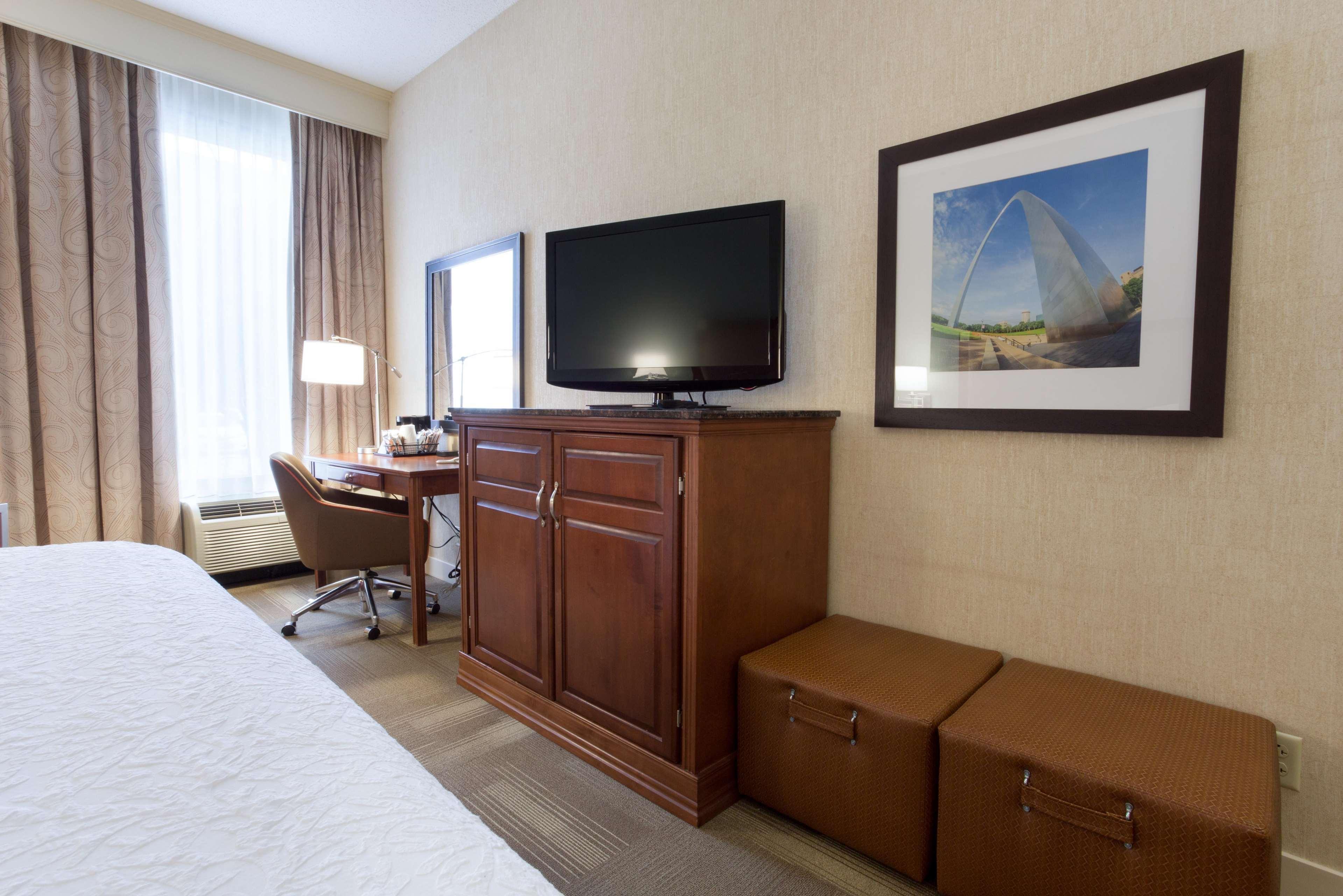 Hampton Inn St. Louis Southwest Fenton Exteriér fotografie